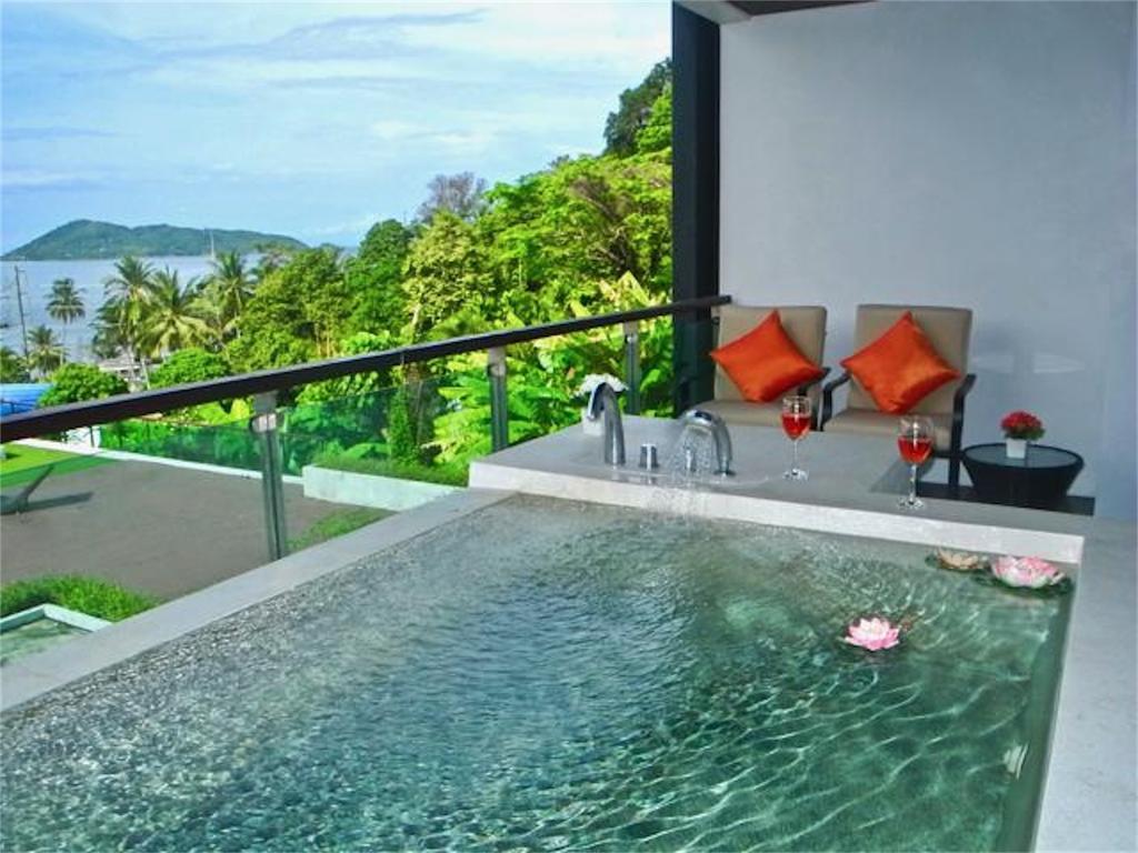 The Privilege Residence : 1 Bedroom Apartment In Patong Eksteriør billede