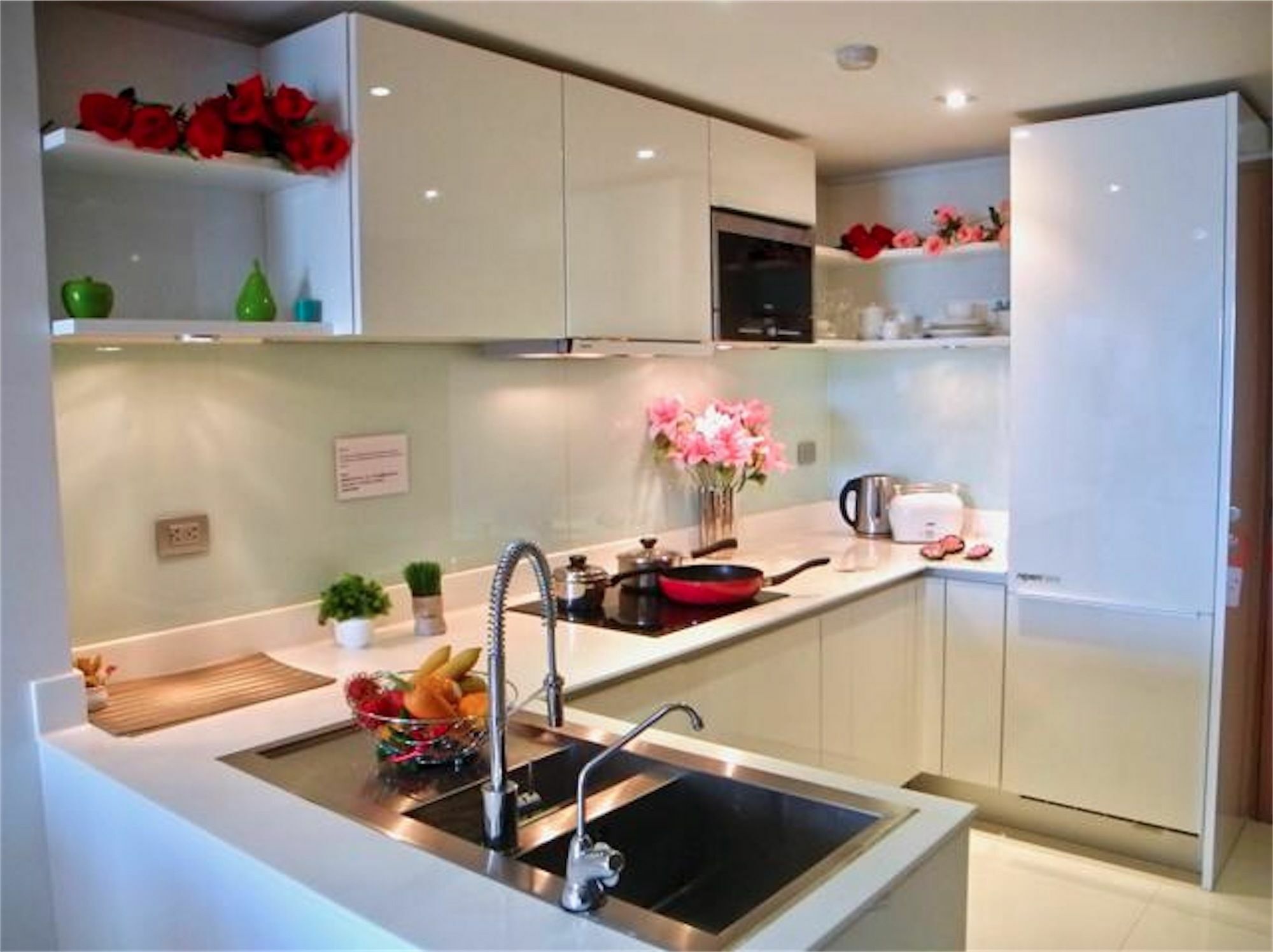 The Privilege Residence : 1 Bedroom Apartment In Patong Eksteriør billede